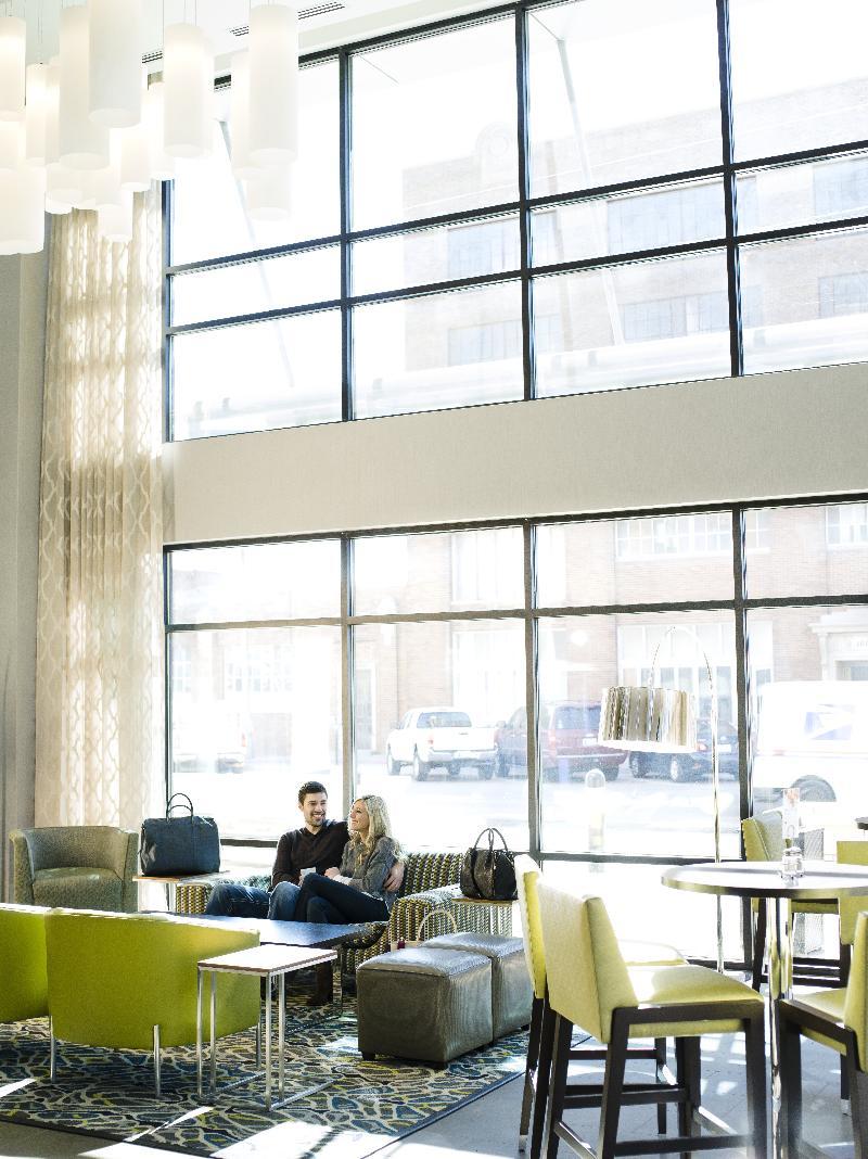 Holiday Inn Express & Suites Oklahoma City Downtown - Bricktown By Ihg Exterior foto
